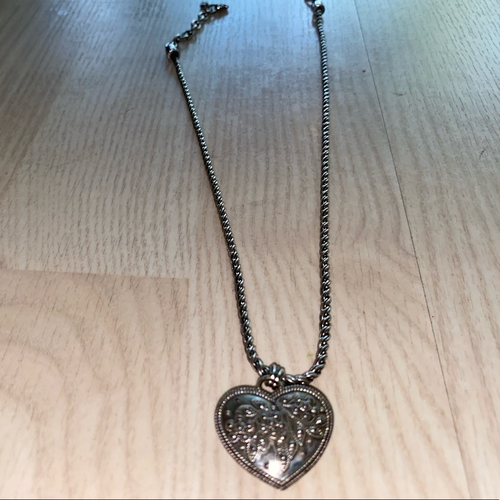 Black and silver heart pendant 🖤